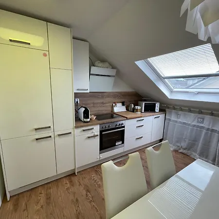 Bezaubernde Ferien-wohnung Am Bodensee-steisslingen Apartamento *